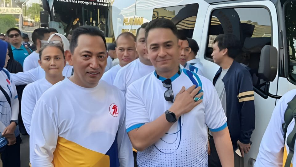Aditya Yusma “Mas Ndaru” Bersama Kapolri dan PJU Mabes Polri Meriahkan CFD dalam Rangkaian HUT Bhayangkara ke-79