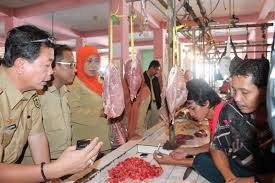 Distan Temukan 5 Ton Daging Tak Layak