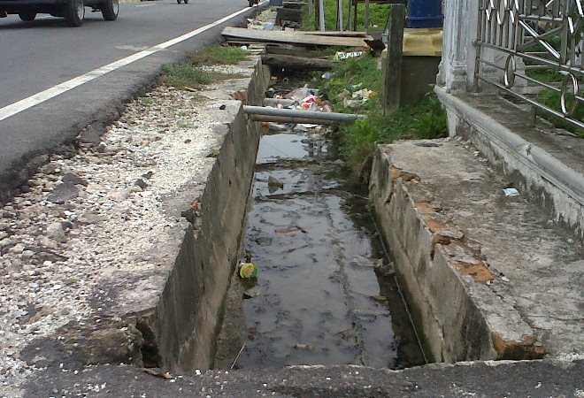 Sering Banjir, Dipas Bengkalis Himbau Warga Jangan Buang Sampah Sembarangan