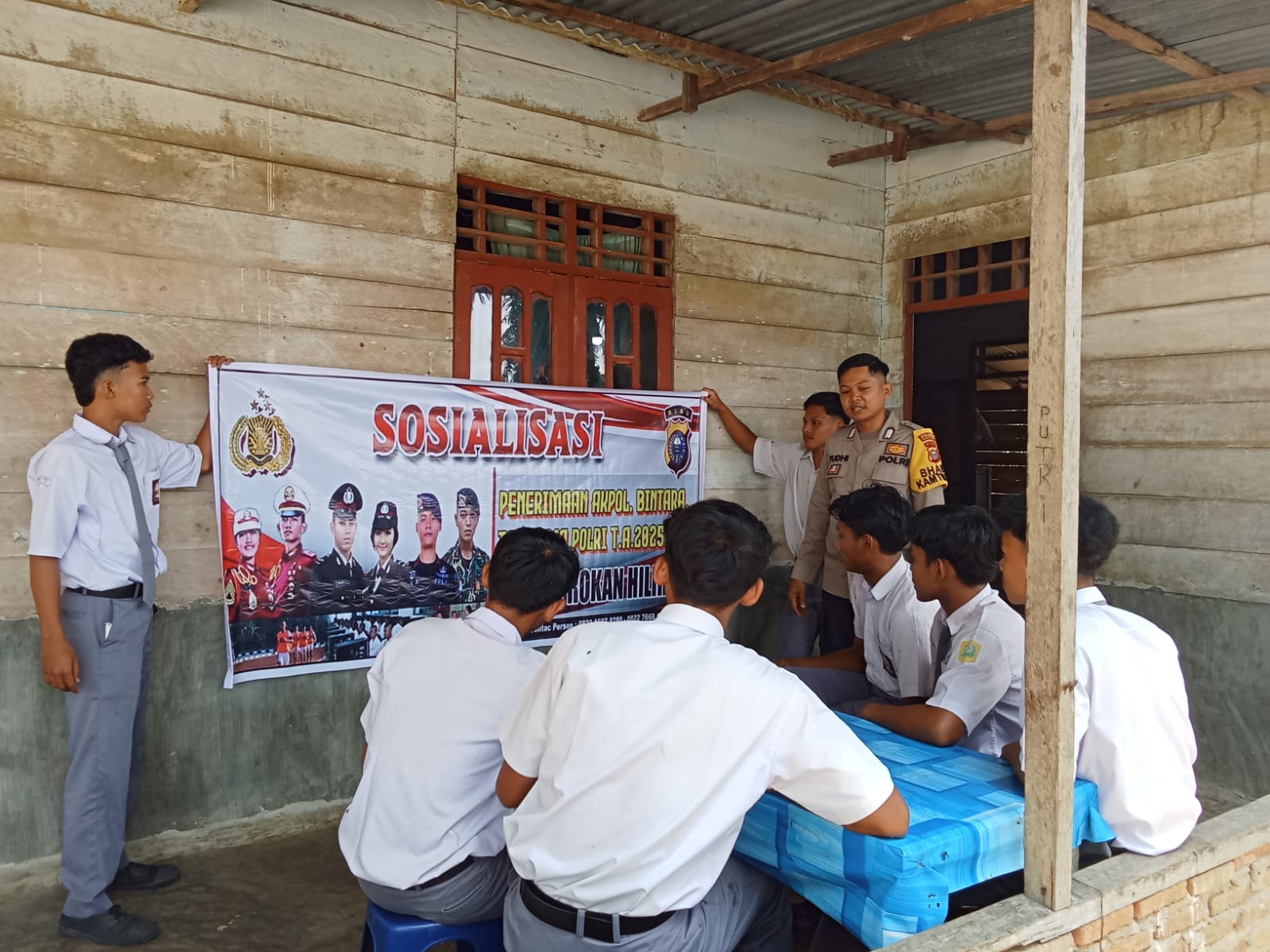 Polsek Simpang Kanan Sosialisasikan Penerimaan Calon Anggota Polri Tahun 2025