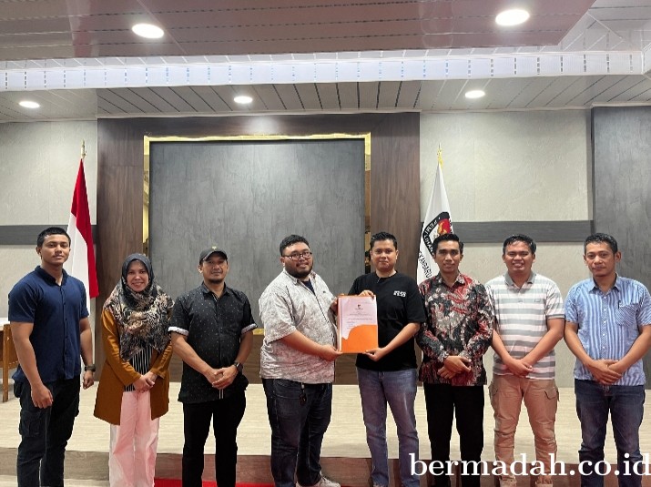 Ketua Bappilu Nasdem: Pasangan Balon Walikota Edy Nasution-Dastrayani Bibra Telah Mengkapi  Persyaratan