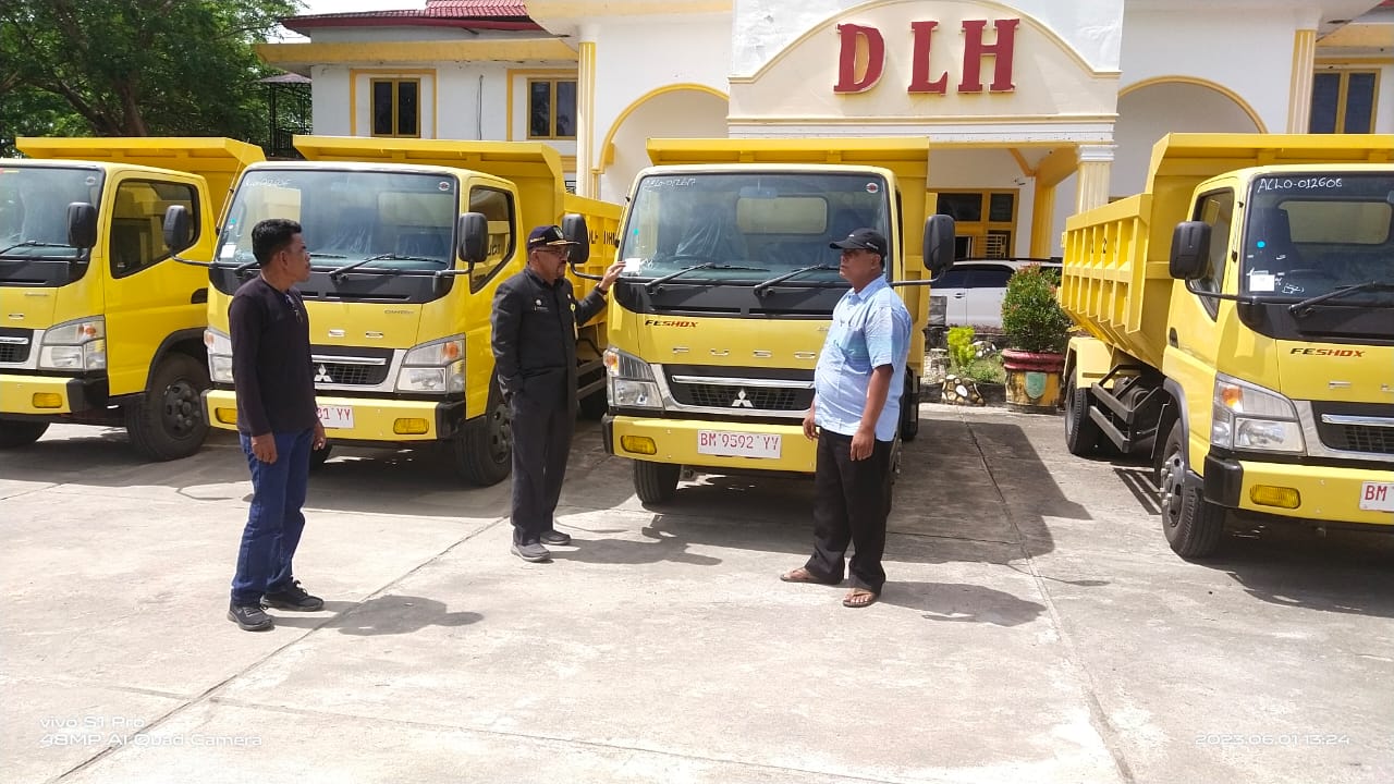 Tingkatkan Kebersihan Kota, DLH Rohil  Dapat Tambahan 5 Unit Dump Truck