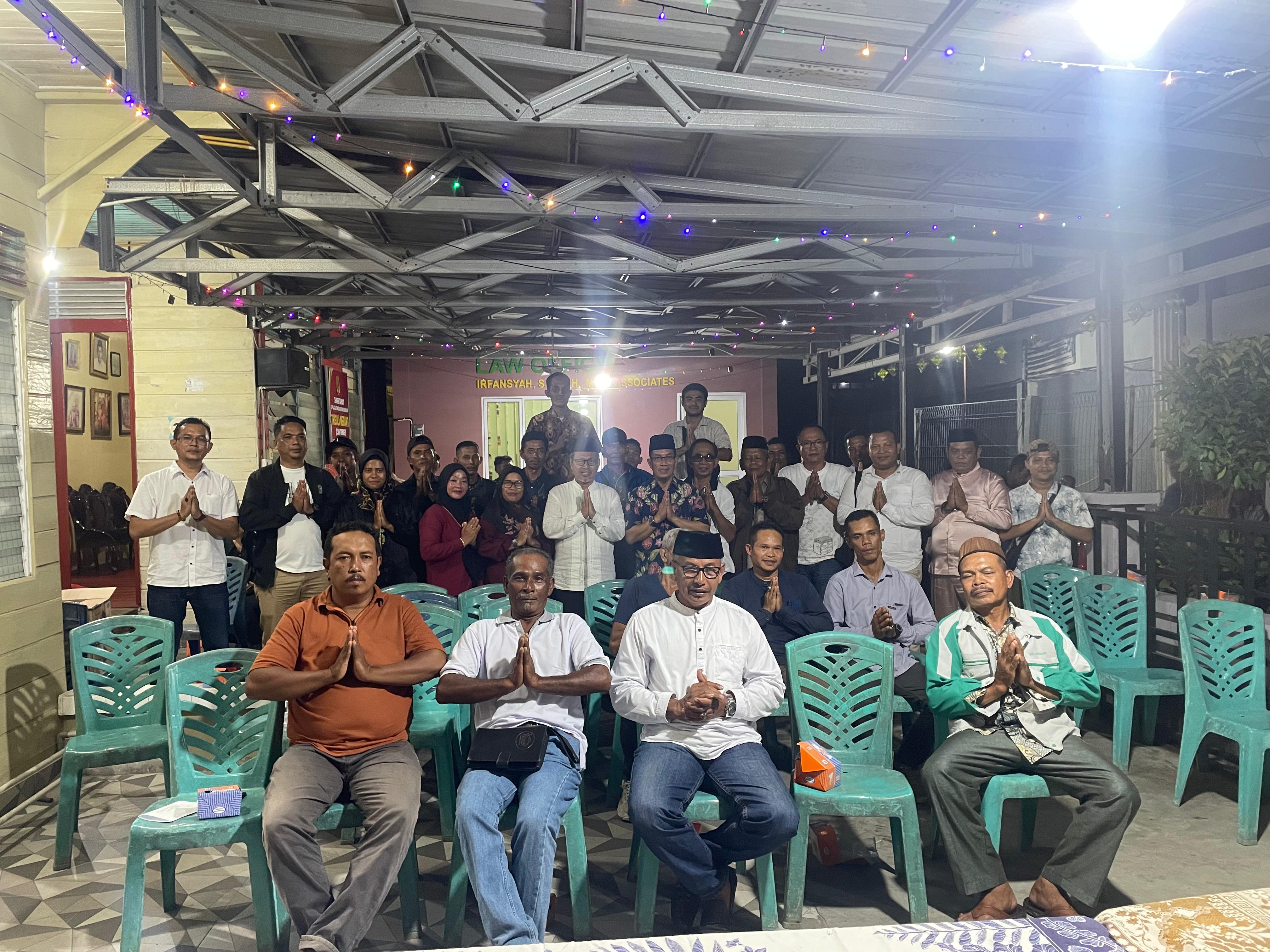 Ratusan Relawan dari Sembilan Kecamatan Deklarasikan Dukungan untuk Masrul Kasmy dan Fauzi Hasan di Pilkada Meranti 2024