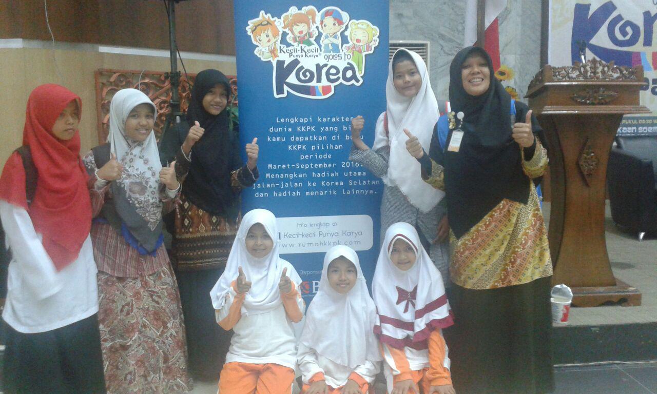 Siswa SMP Juara Pekanbaru Ikuti Talk Show Kecil-kecil Punya Karya