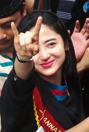 Dewi Persik Siap Main Film Bareng Julia Perez