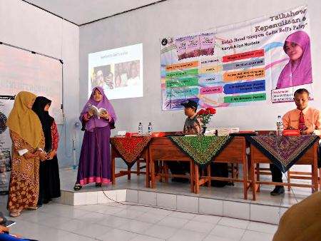 Ratusan Guru dan Siswa Apresiasi Terbitnya Novel 