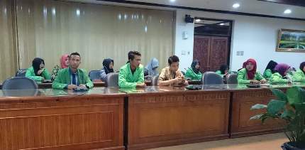 Prodi Manajemen II.B FE UPP Sambangi BI Pekanbaru