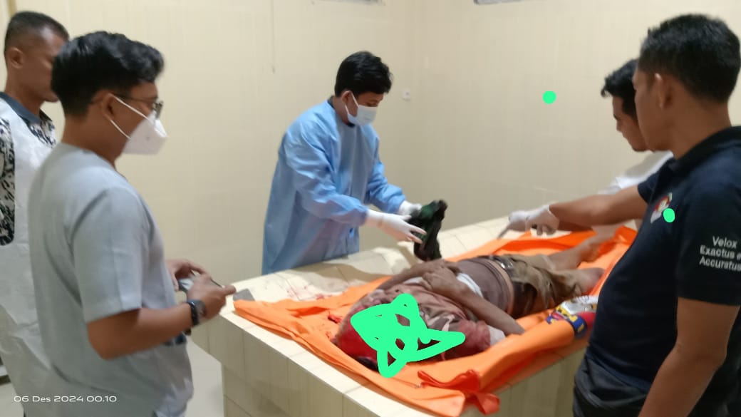 Penemuan Mayat Misterius di Pinggir Jalan Langgam II Pelalawan: Polisi Lakukan Penyidikan Mendalam