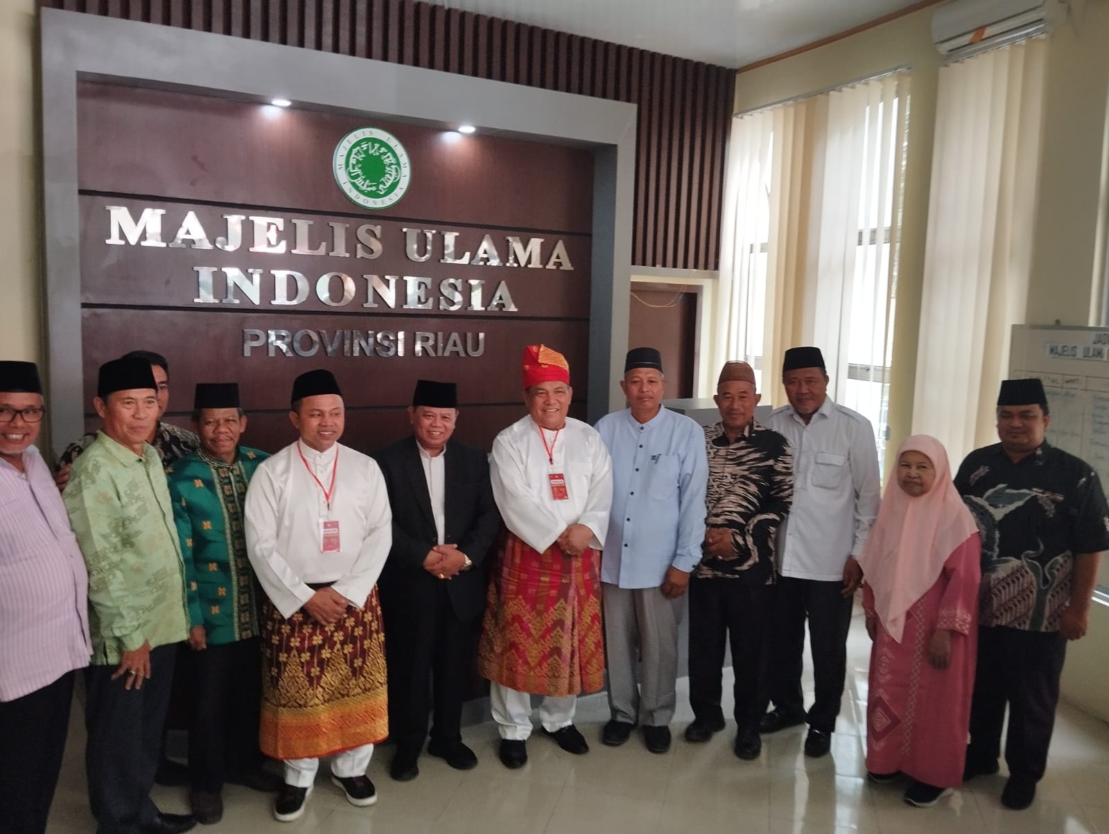 Minta Petuah, Abdul Wahid dan SF Haryanto Silaturahmi Ke Kantor MUI Riau