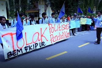 BEM UR Minta Pemerintah Usut Tuntas Politisasi Pembuatan Soal UN