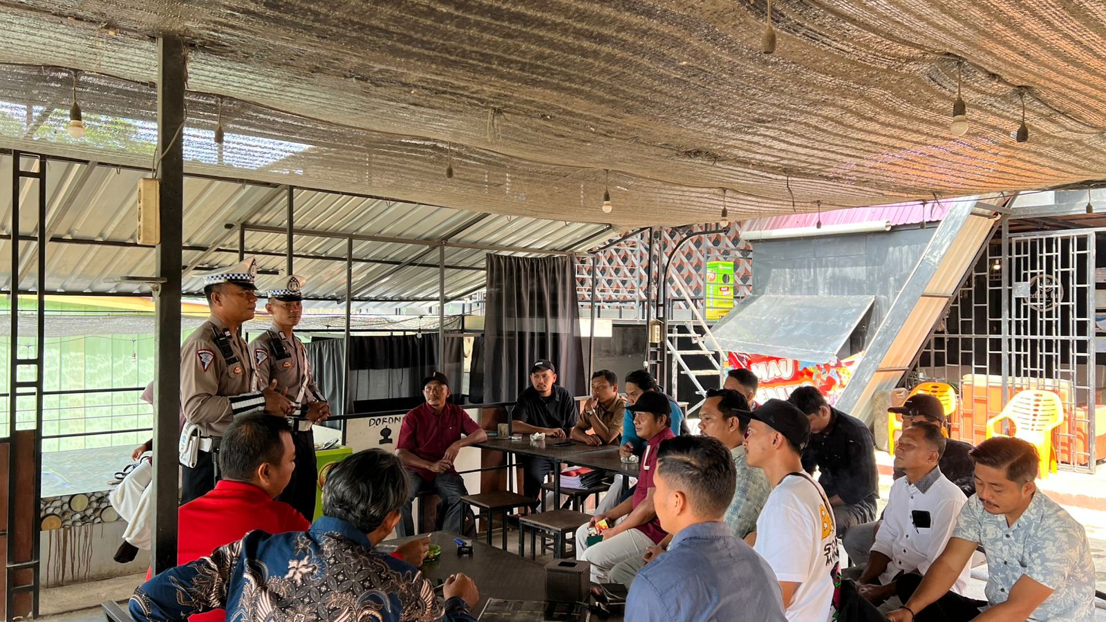 Polres Pelalawan Gelar Patroli Edukasi untuk Mewujudkan Pilkada 2024 yang Aman dan Tertib