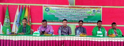 BEM FEKON dan BEM FIKOM UPP Gelar Pelatihan Kepemimpinan 