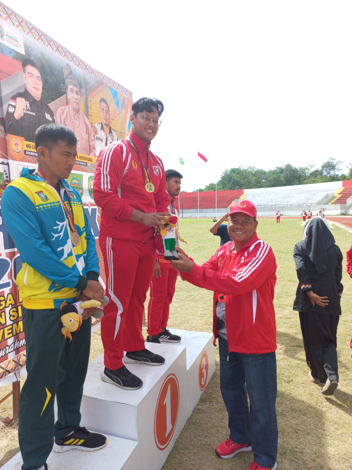 Porprov Riau X 2022 Kuansing, Irfan Atlit Lempar Cakram Putra Raih Medali Emas