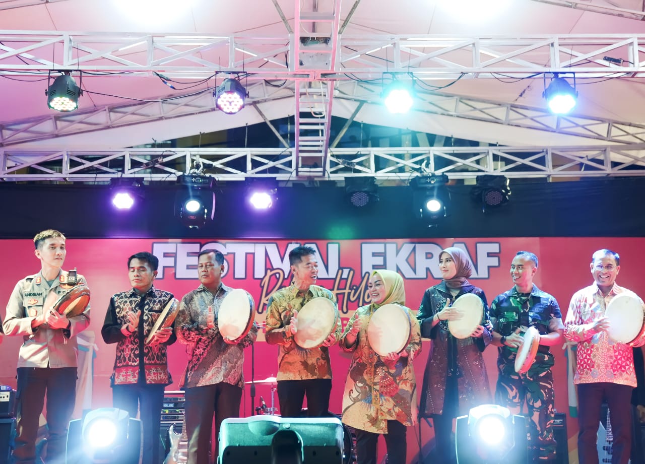 Bupati Rohil Buka Festival Ekraf Kemilau Bagan