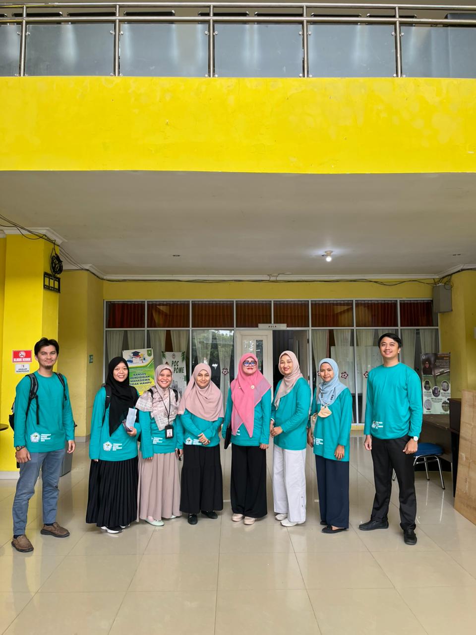 Tim Pengabdian ITP2I Latih Guru dan Siswa SDIT As-Salikin Daur Ulang Limbah Kertas Jadi Paper Seed