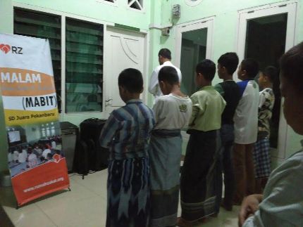 Serunya Pembentukan Karakter Sholeh SD Juara Pekanbaru