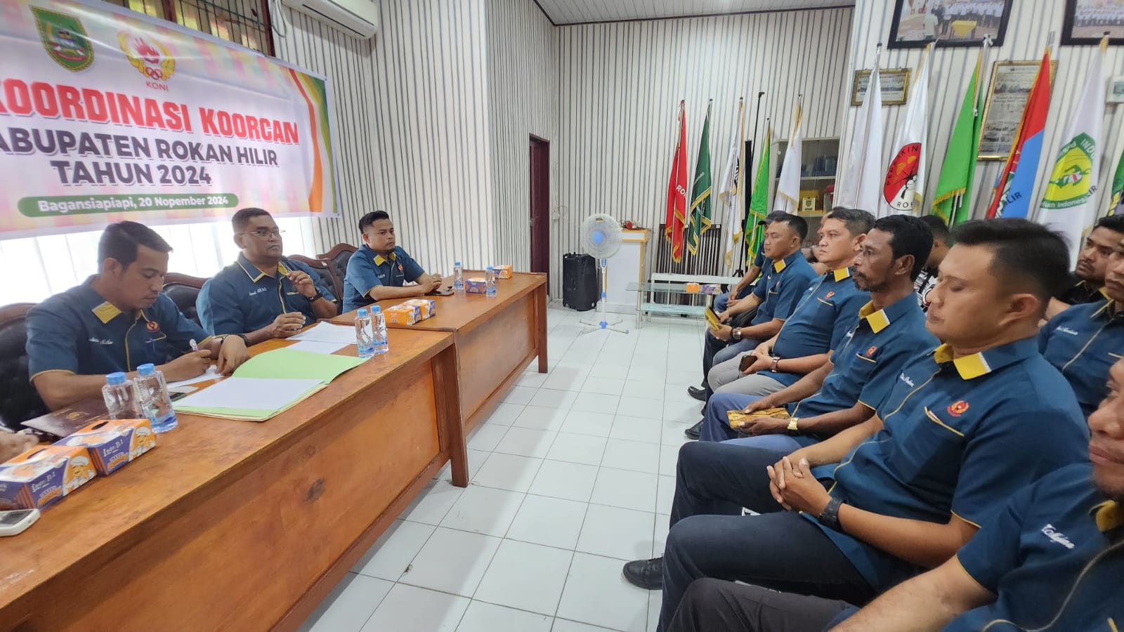 Ketua KONI Rohil Pimpin Rapat Koordinasi Dengan Pengurus dan Korcam