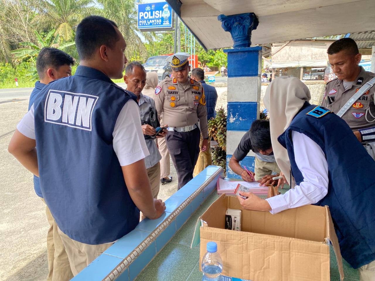 Operasi Zebra Lancang Kuning 2025, Polres Pelalawan Pastikan Sopir Angkutan Umum Bersih dari Narkoba