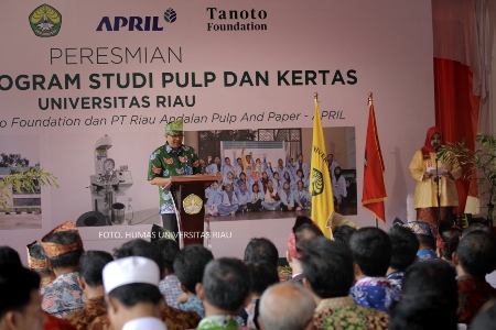 Unri Sebagai Pelopor Pembukaan Prodi Teknologi Pulp dan Kertas
