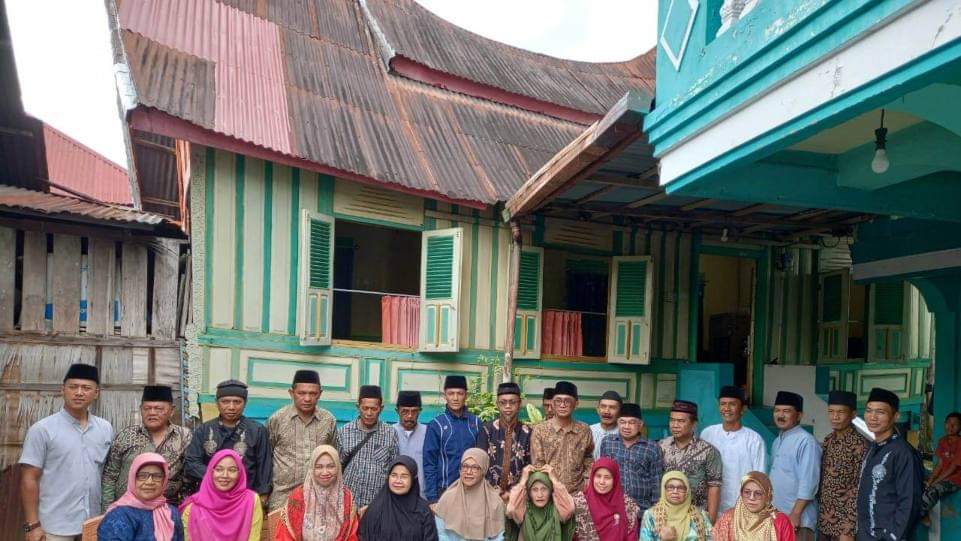 Panghulu Suku Guci Pauh IX Pulang Kampung ke Rumah Mandenya di Salayo Balai Nan Panjang Kubuang Tigo Baleh