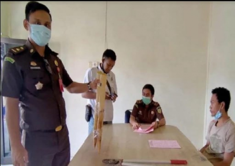 Kejari Pelalawan Terima Pelimpahan Perkara Perdagangan Gading Gajah