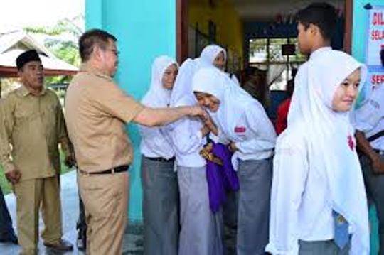 SMKN I Siakkecil Melepas Siswa Kelas XII