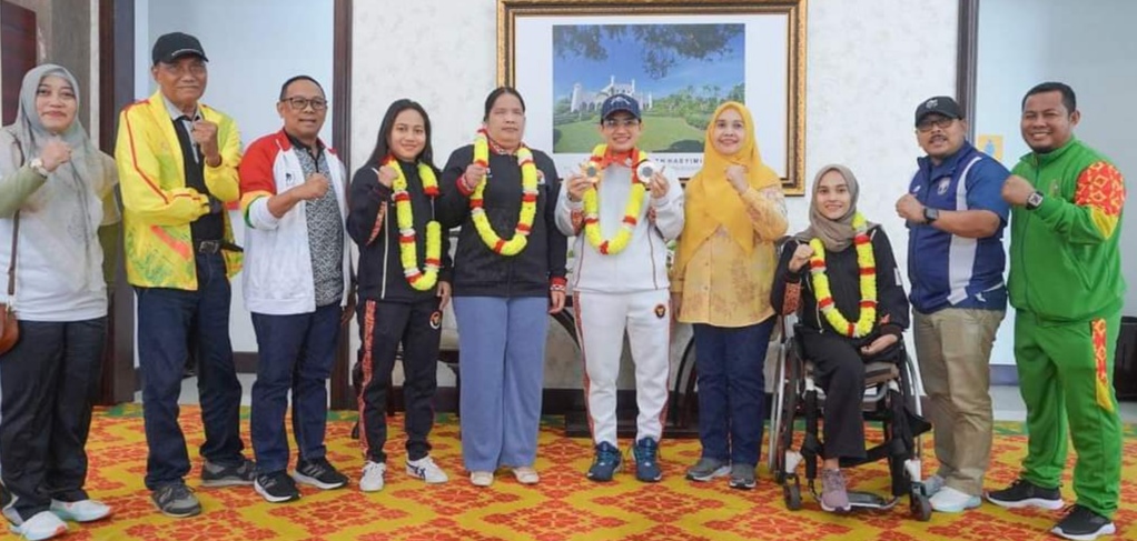 Pj Gubri Sambut Pahlawan Paralimpiade Leani Ratri Oktila dengan Penuh Apresiasi