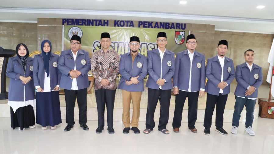 Sah, Pengurus BWI Kota Pekanbaru di Kukuhkan