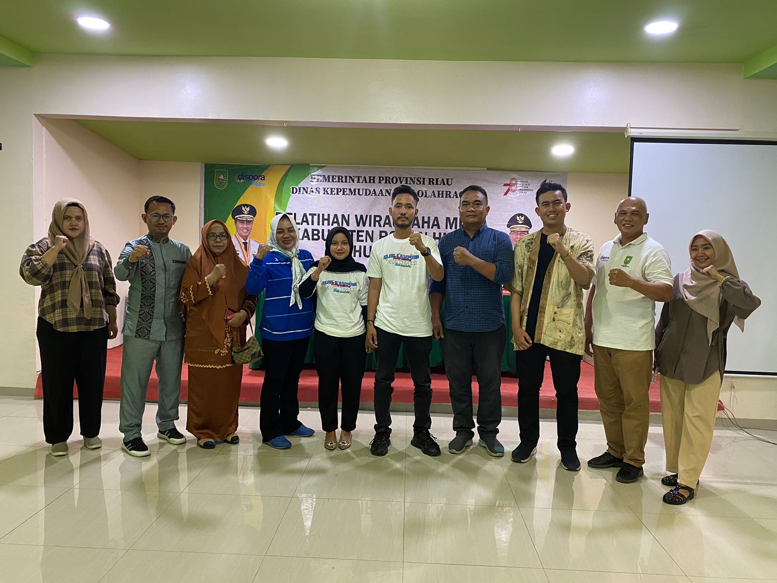 Pelatihan Wira Usaha Muda Resmi di tutup, Kadispora Berharap pelaku Usaha Berinovasi dan Berkolaborasi