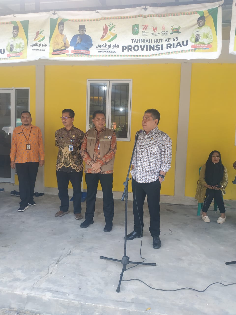 Gelar Pasar Tani,  Ir Syahfalefi MSi: Dorong Masyarakat Gunakan Beras Lokal