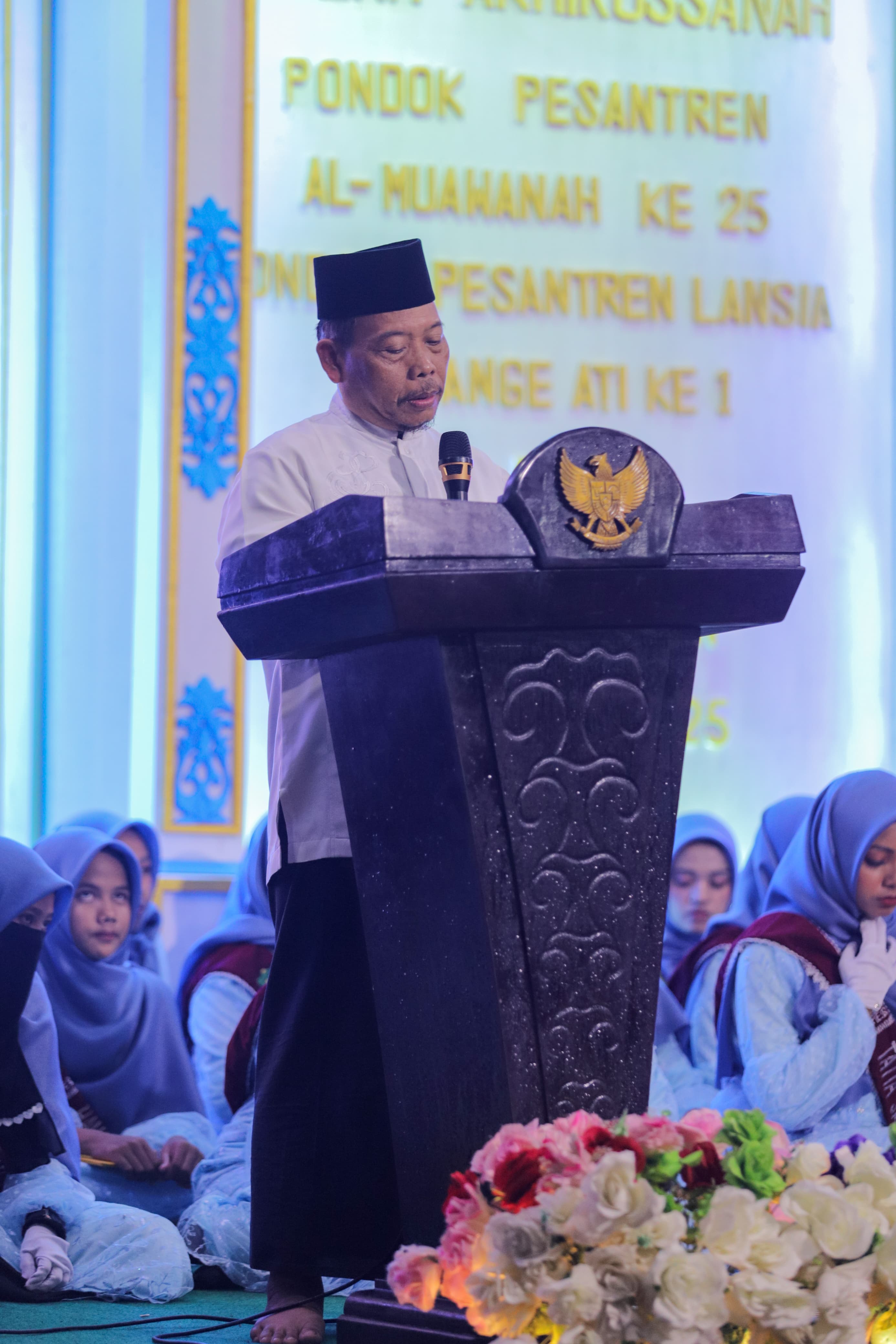 Staf Ahli Bupati M. Mahdi Hadiri Haflah Akhirussanah Ponpes Al Muawanah