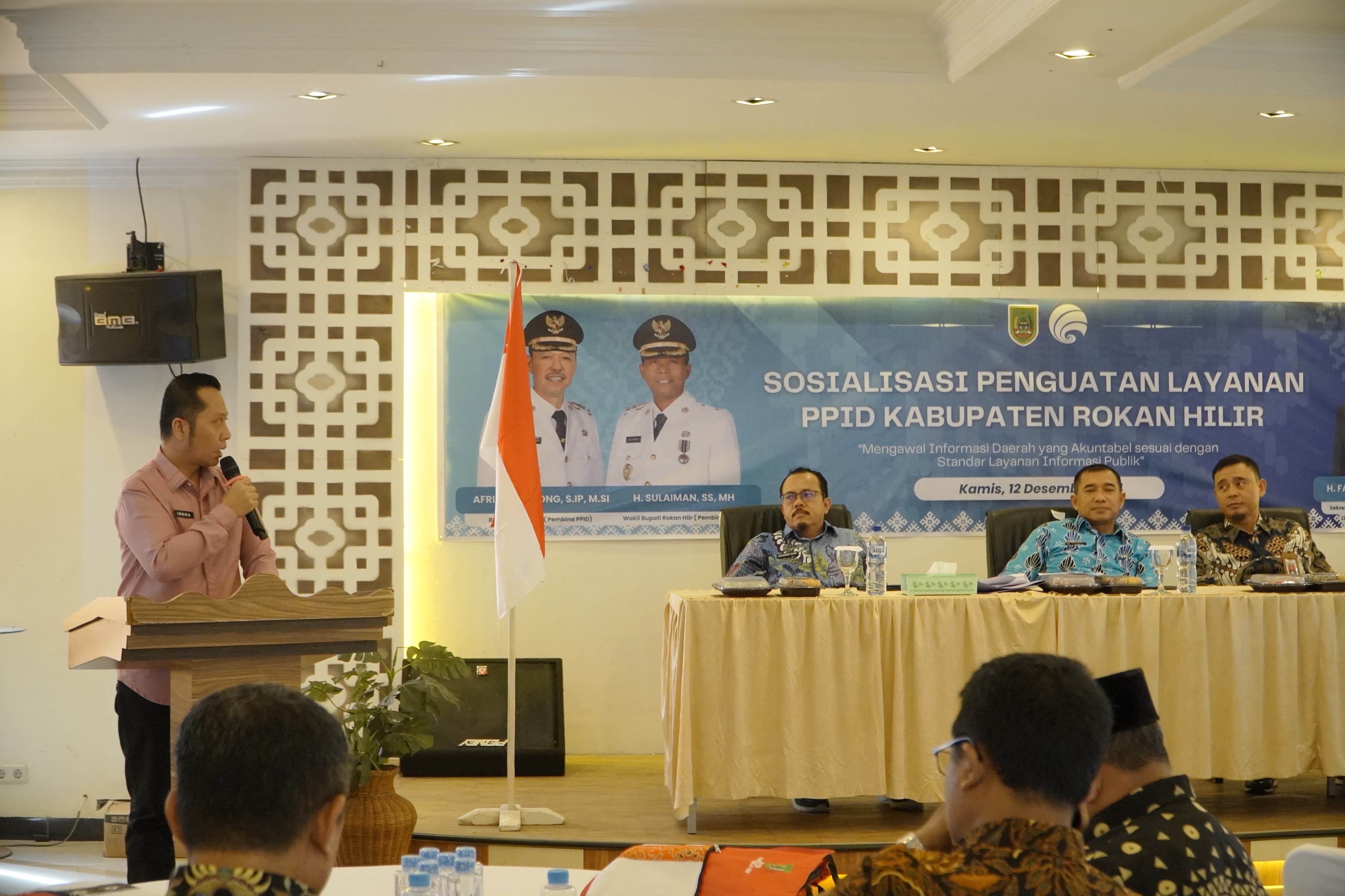 Diskominfotiks Rohil Sosialisasikan Penguatan Layanan PPID