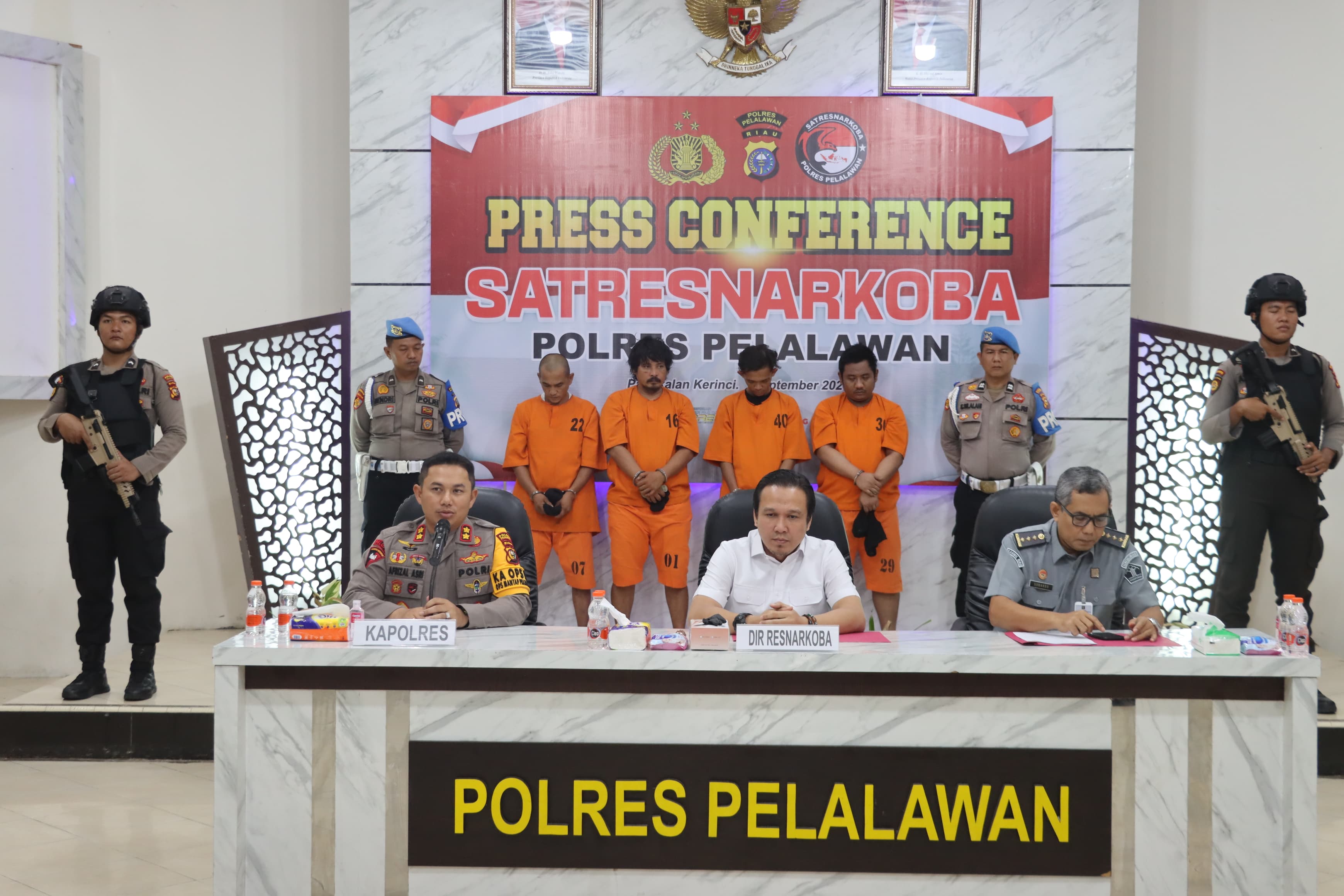 Polda Riau dan Polres Pelalawan Berhasil Ungkap Peredaran 5 kg Narkoba