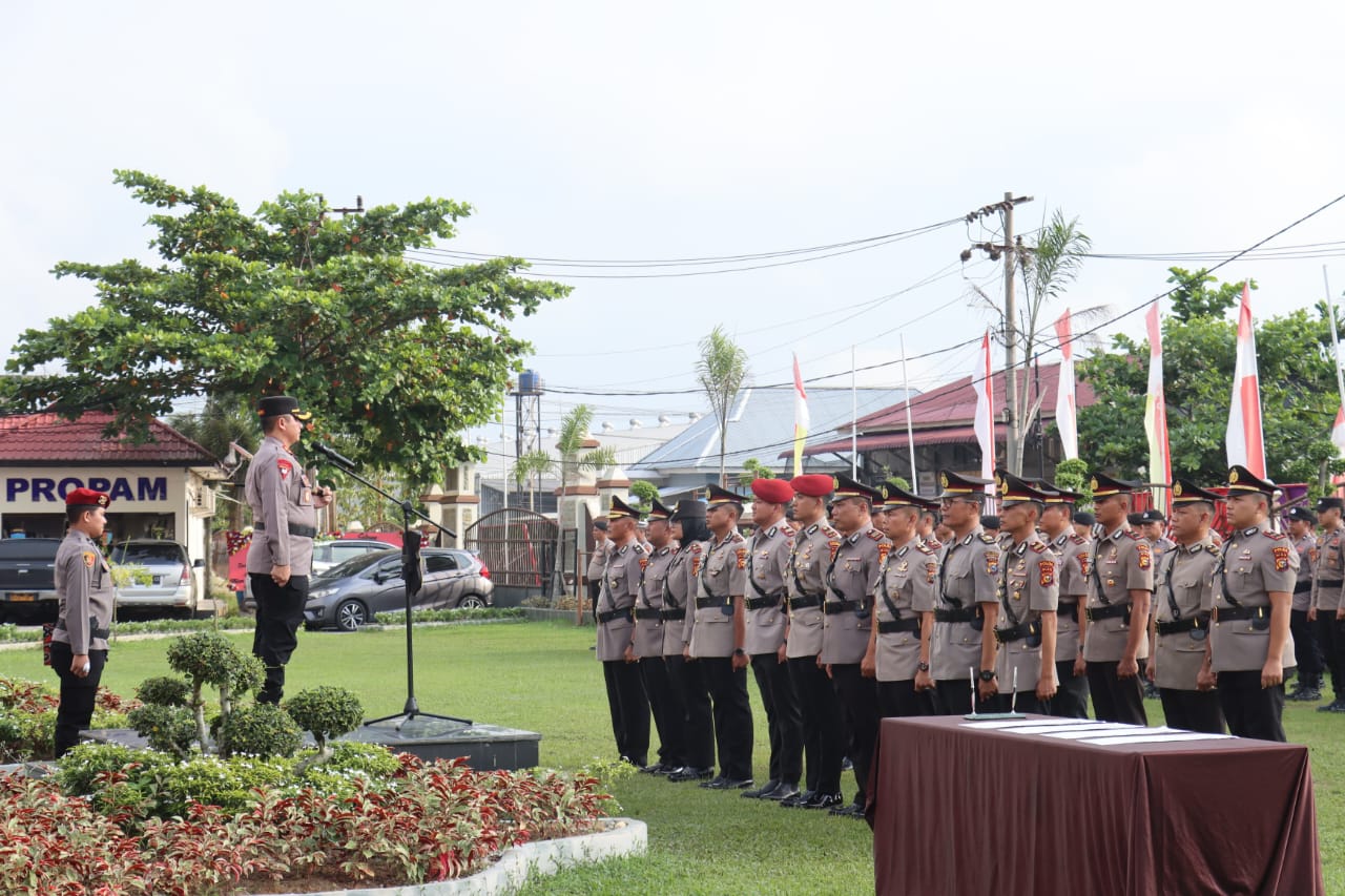 Kapolres Pelalawan Pimpin Sertijab Pejabat Polres dan Kapolsek