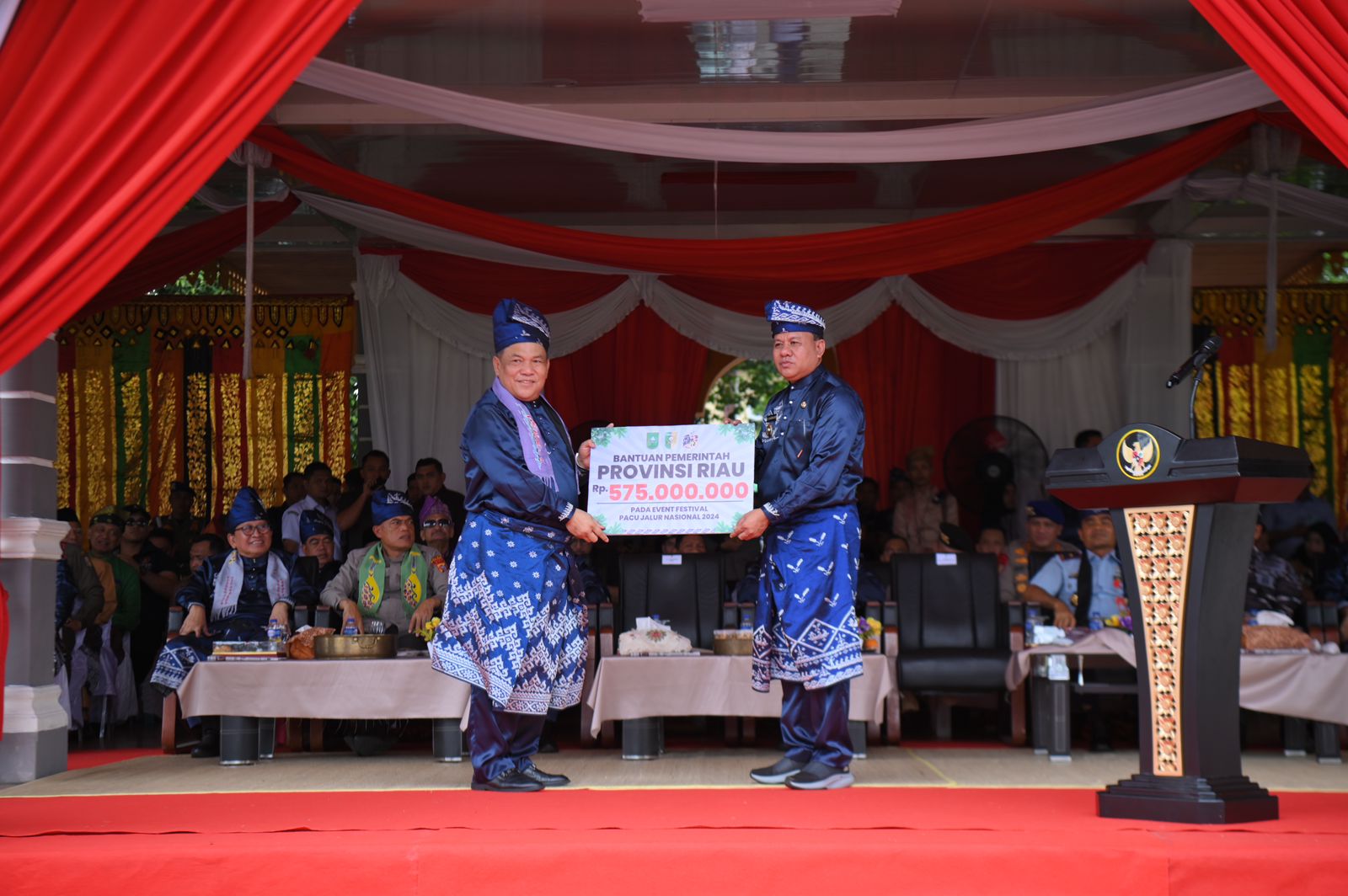 Resmi Digelar, Pemprov Riau Siapkan Ratusan Juta Rupiah untuk Pacu Jalur Kuansing