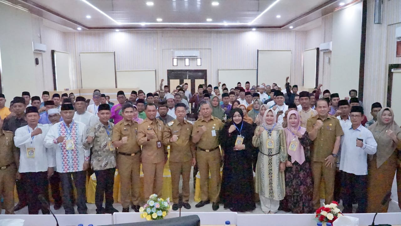 Tahap Penyaringan Bacalon Penghulu, Bupati Rohil Tekankan Netralitas Penyelenggara