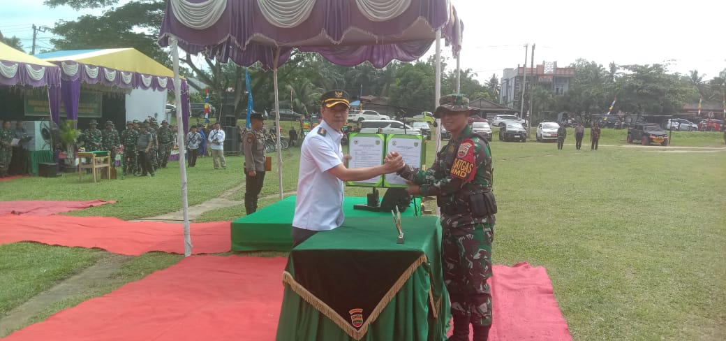 Bupati Rohil Buka TMMD Ke-117 di Lapangan Datuk Sei Rumbia