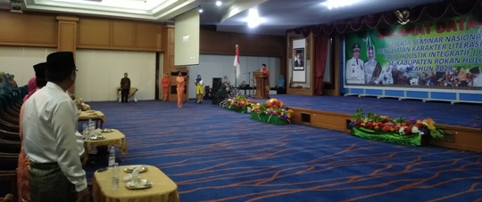 Seminar Nasional Himpaudi Tingkat Kabupaten, Sukiman : Tenaga Pendidik Untuk Lebih Kreatif 