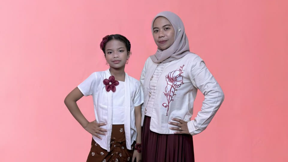 Cinta Budaya Sunda, Aisha Kamila Rilis Album “Sosobatan”