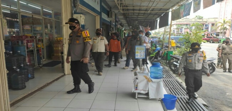 Pengusaha Toko Membandel Siap Kena Sanksi