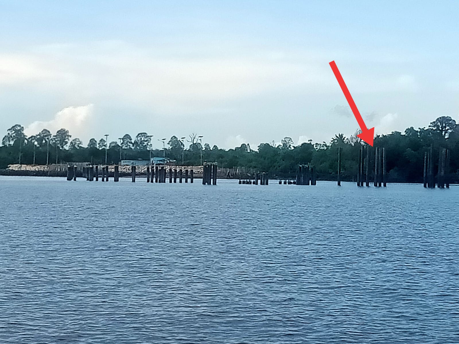Warga Tempatan Pertanyakan Bangunan Roro Di Desa Lukit Terbengkali, Sudah Dua Tahun Belum Rampung