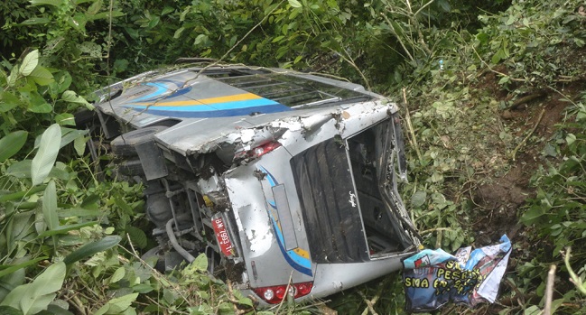 Terkait Mobil Masuk ke Jurang Kelok Sembilan, Darmina: 