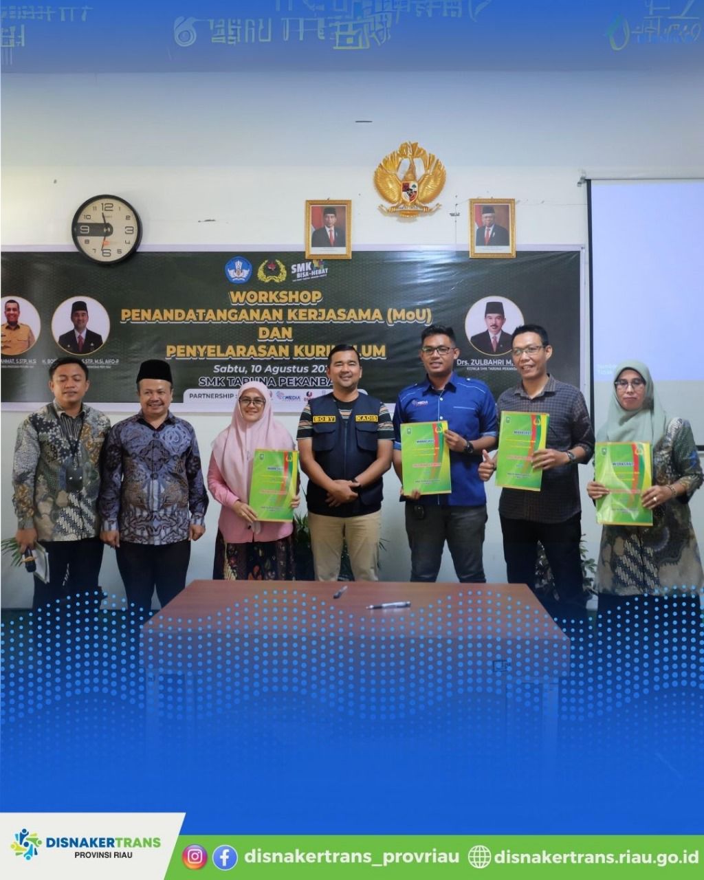 SMK Taruna Pekanbaru Gelar Workshop Penandatanganan MoU dan Penyelarasan Kurikulum