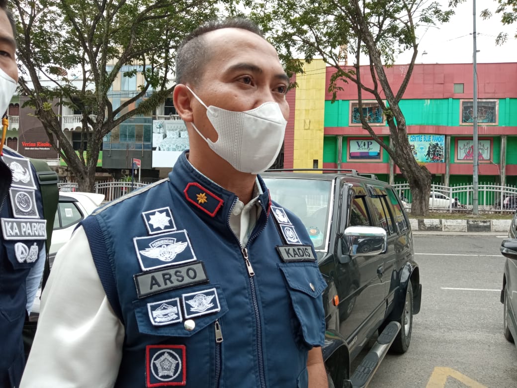 Kadishub Kota  Berharap Masayarakat Bayar Jasa Parkir Non Tunai 