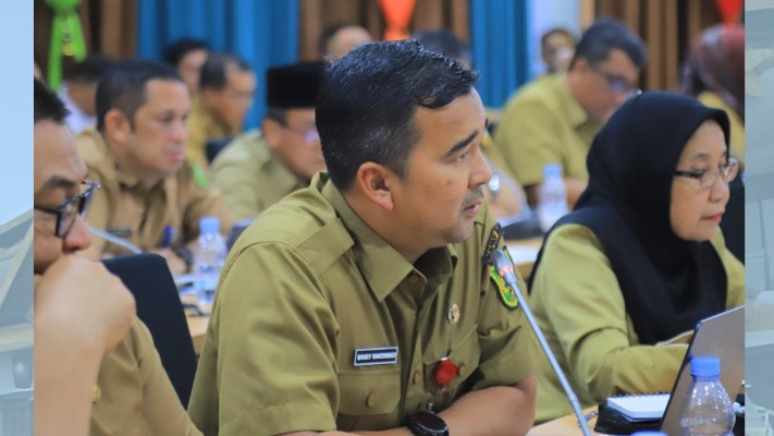 Kadisnakertrans Riau Hadiri Rapat Koordinasi Anggaran DPRD dan TAPD