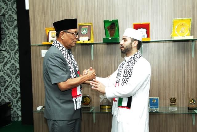 Terima Kunjungan Ulama Palestina, Ini Sambutan Bupati Kampar