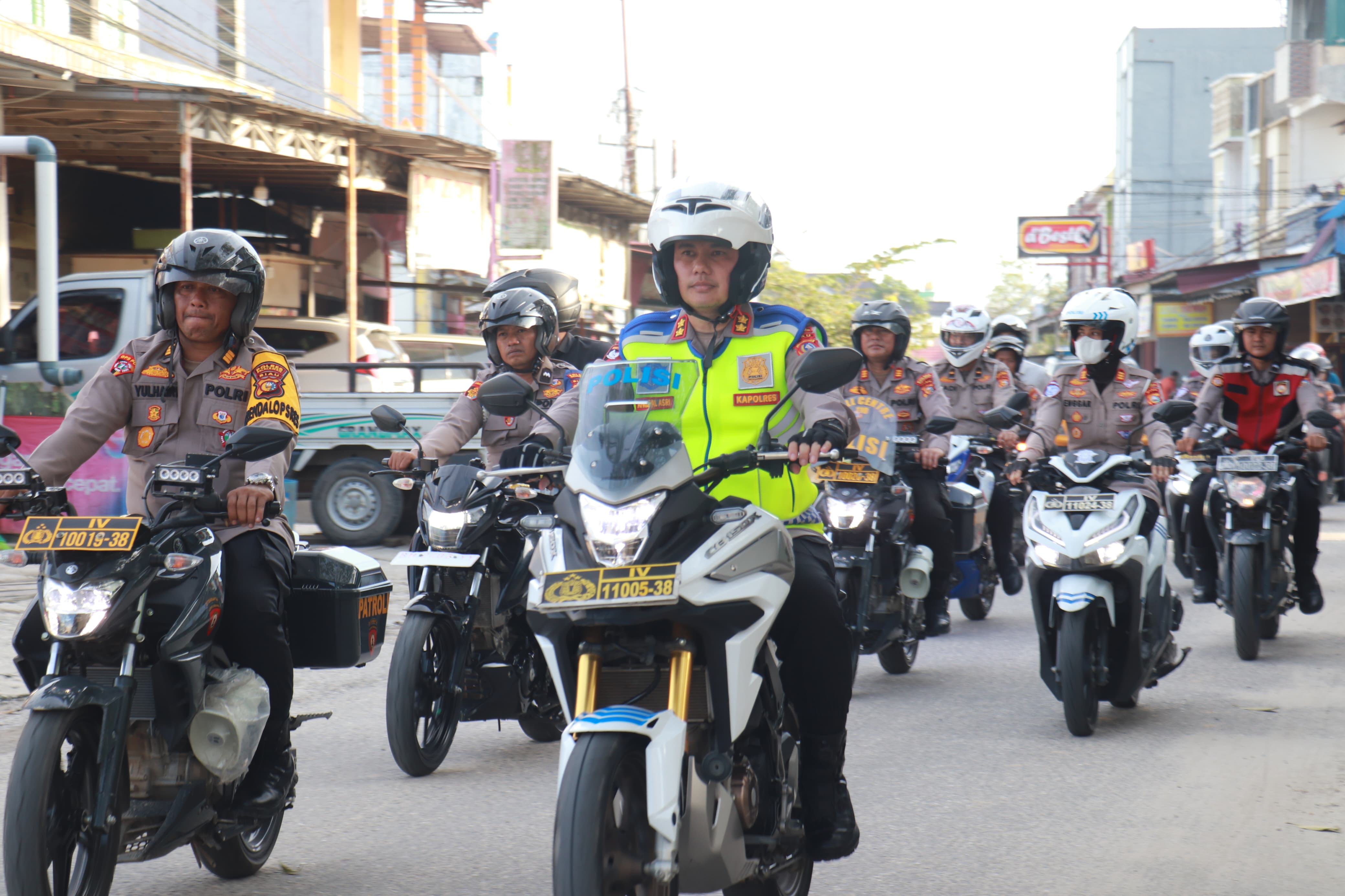 Kapolres Pelalawan Gelar Patroli Roda Dua, Jaga Kamtibmas Selama Bulan Ramadhan