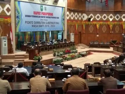 Pansus LKPJ dan LKPJ AMJ Kepala Daerah  Riau Tahun 2014-2019, DPRD Riau Terbentuk