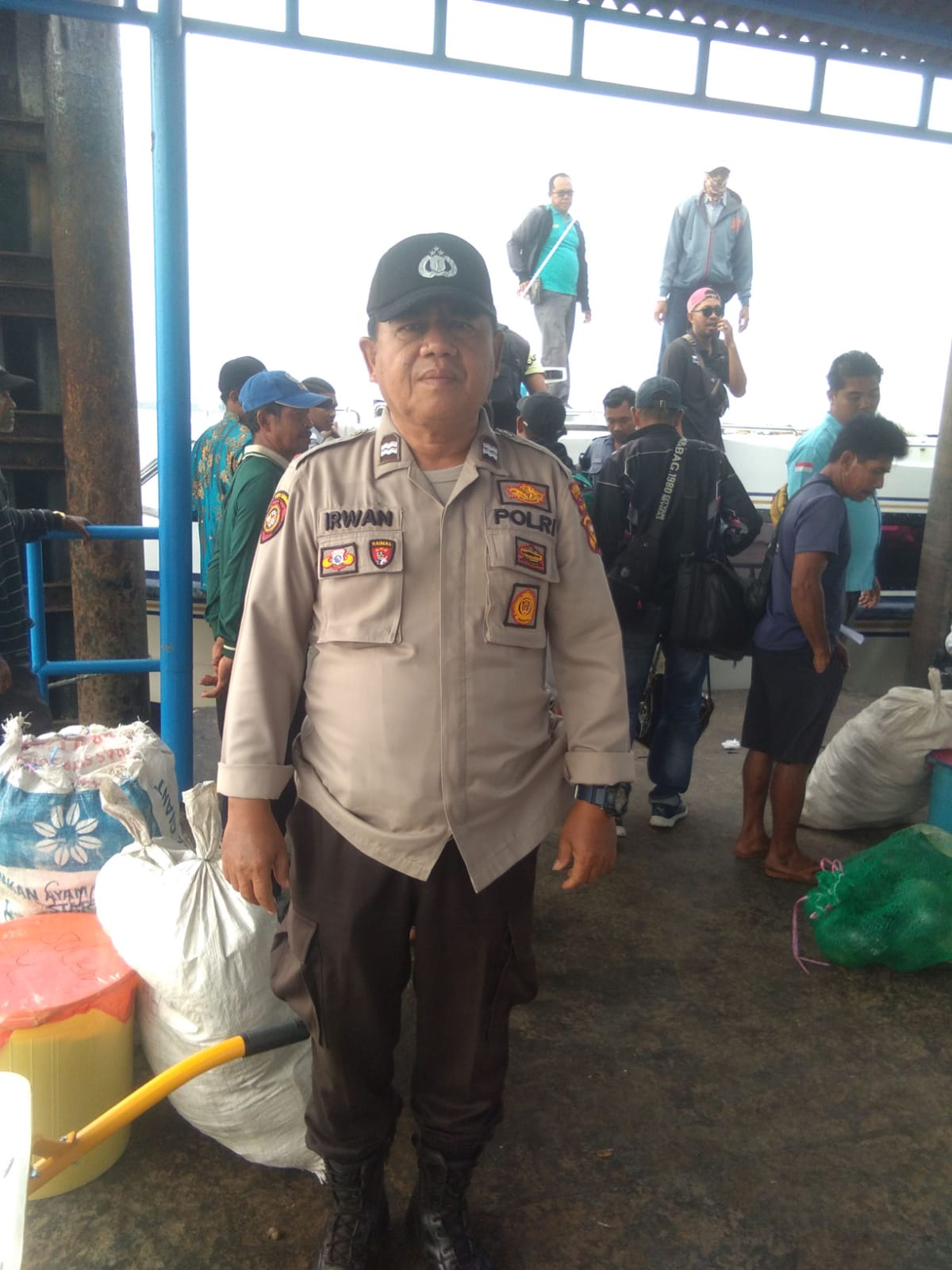 Polsek Kuala Kampar  Pelayanan Kamtibmas di Pelabuhan Teluk Dalam