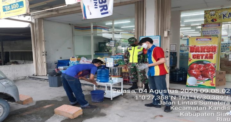 Indomart Surya Minang Kandis Sasaran Patroli dan Sosialisasi Babinsa Koramil 11 